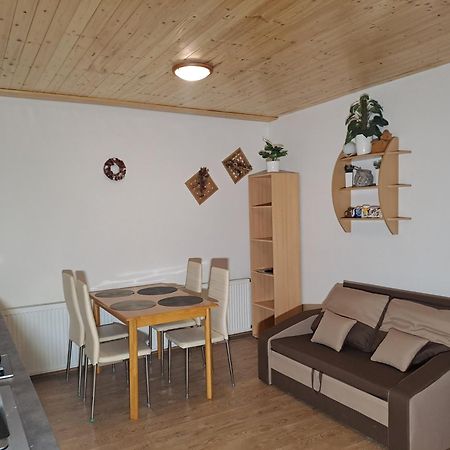 Apartman Albrecht Albrechtice v Jizerskych horach Luaran gambar